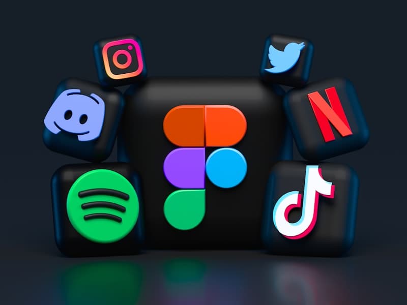 UGC et Creative Strategy : quelle différence et pourquoi combiner les deux ?