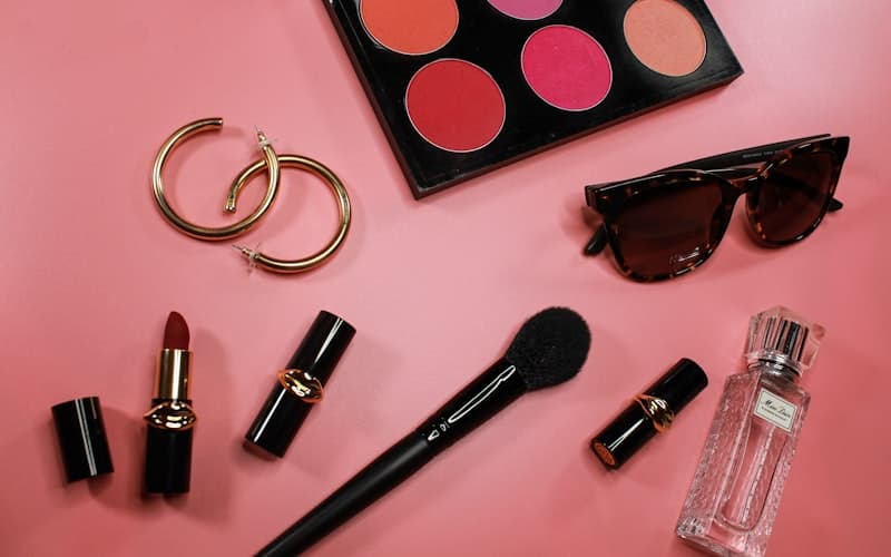 UGC et cosmétique : comment les marques beauté boostent leurs ventes grâce à leurs vraies clientes