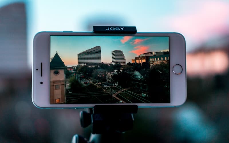 UGC et tourisme : comment transformer vos voyageurs en ambassadeurs de votre destination
