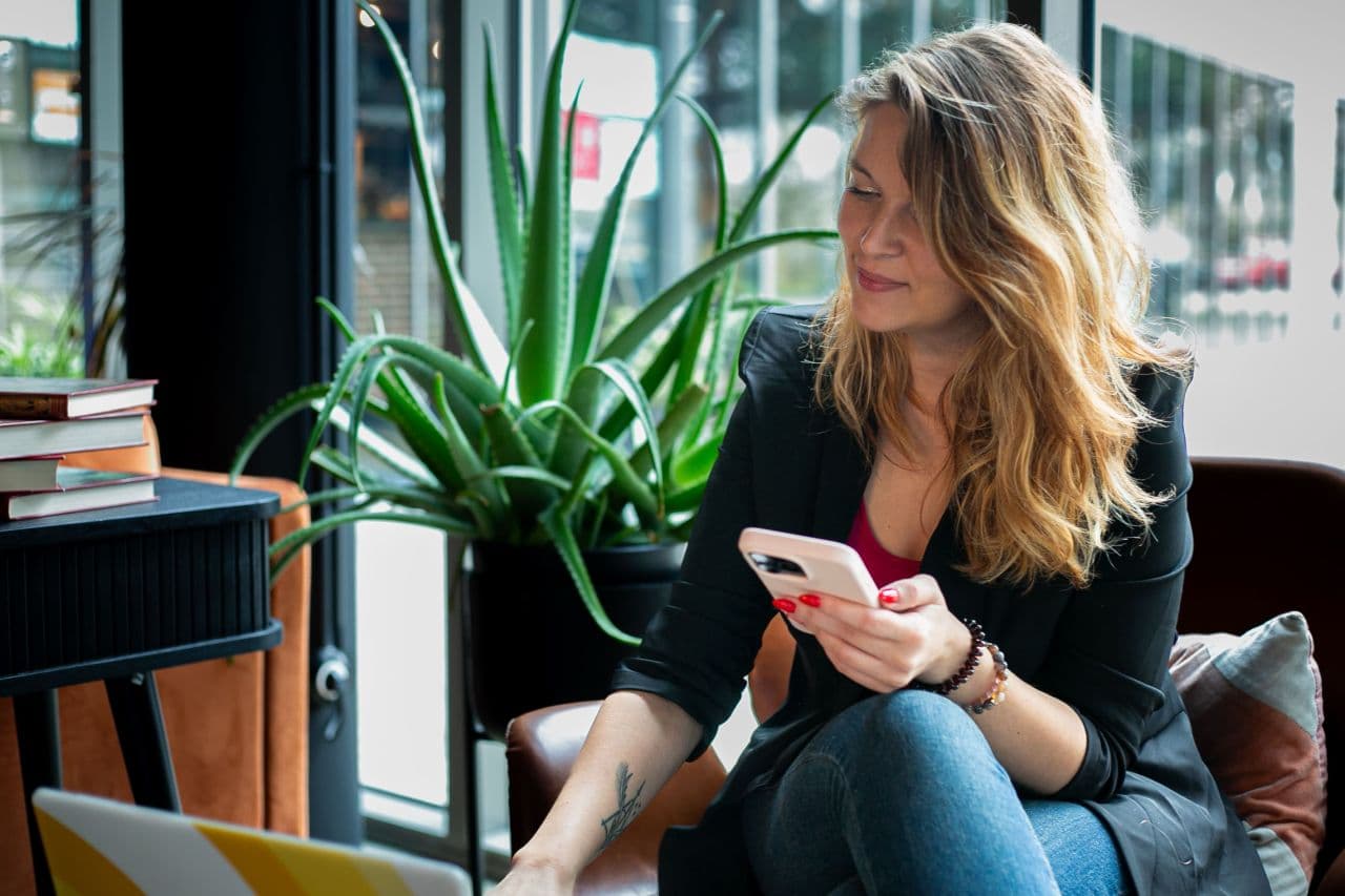 Cindy Steenkeste, Community Manager Freelance